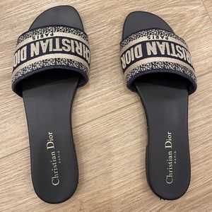 100% Authentic Dior Dway Sandals